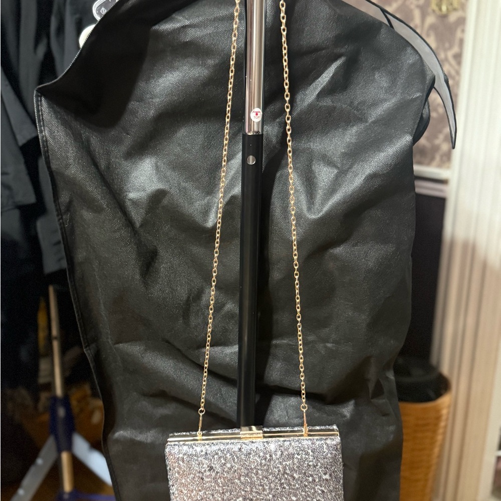 Elegant Silver Glitter Clutch Bag